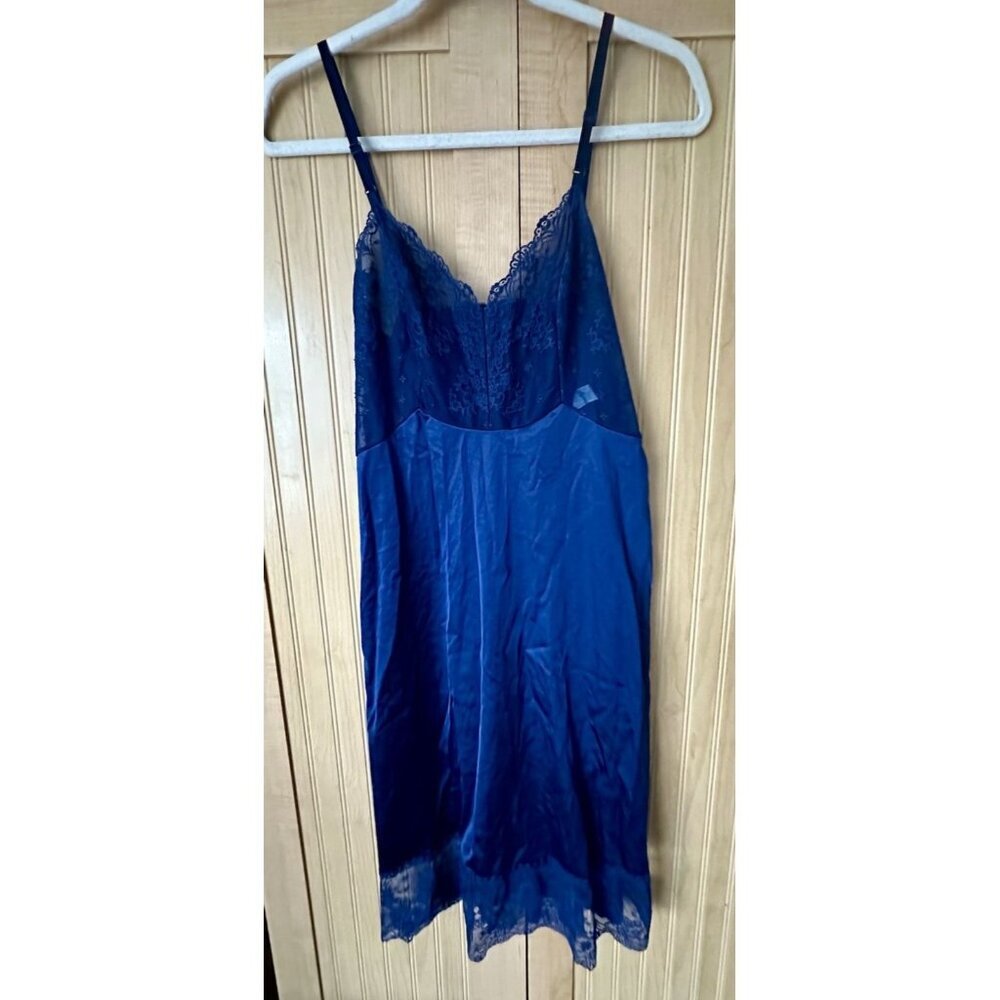 Vanity Fair Vintage Navy Lace Trim Lingerie Babydoll Slip Dress Womens Size 32 L